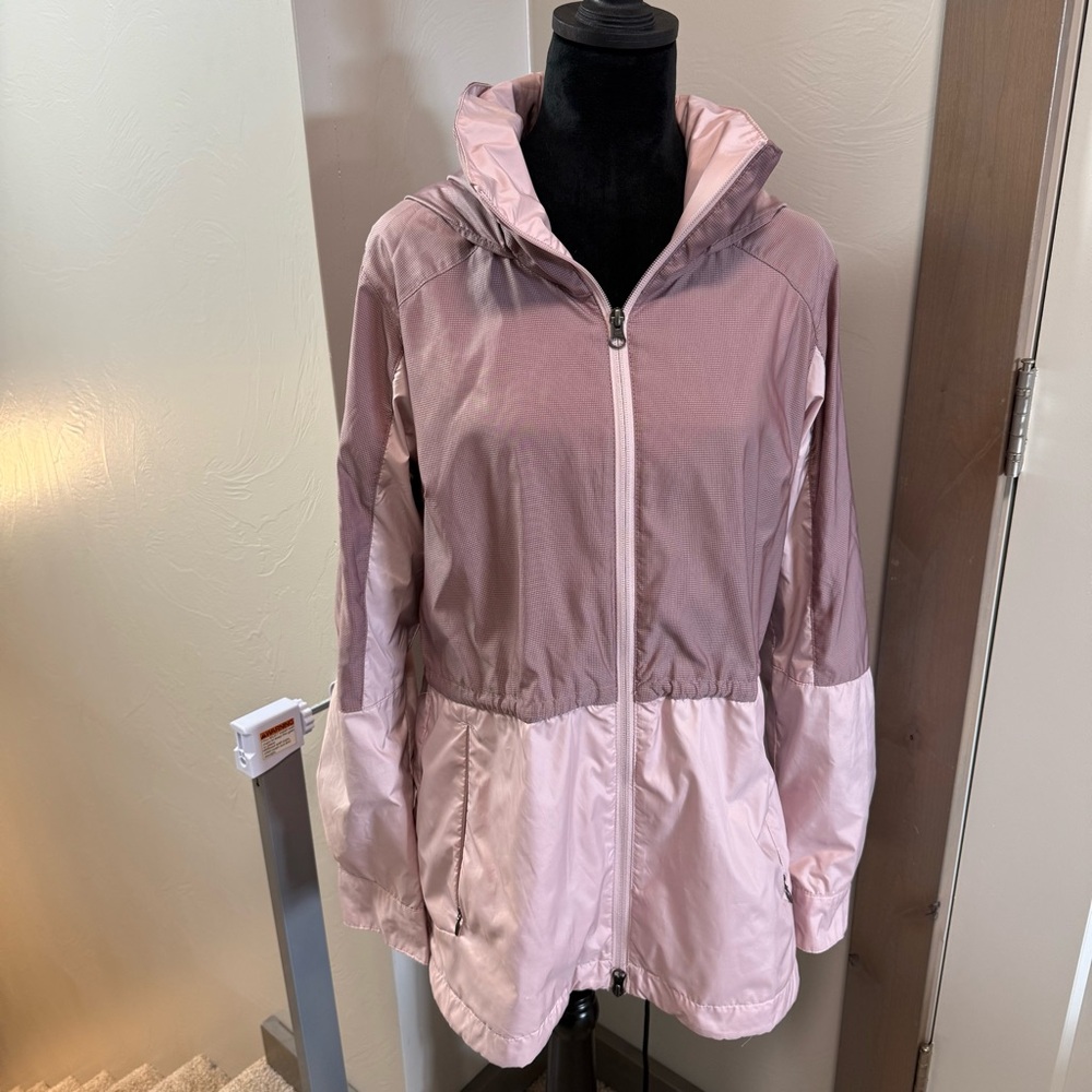 Columbia Isabella‎ Lake Long Line Windbreaker Jacket Lightweight Pink Hooded M
